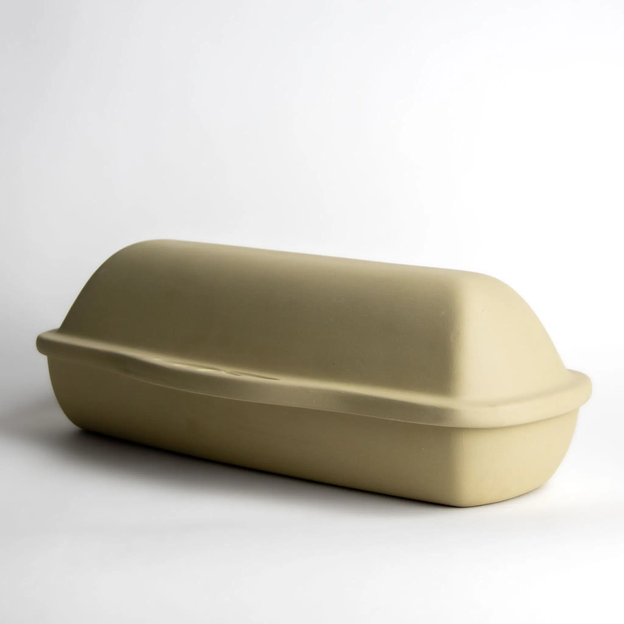 Long Covered Bread Pan