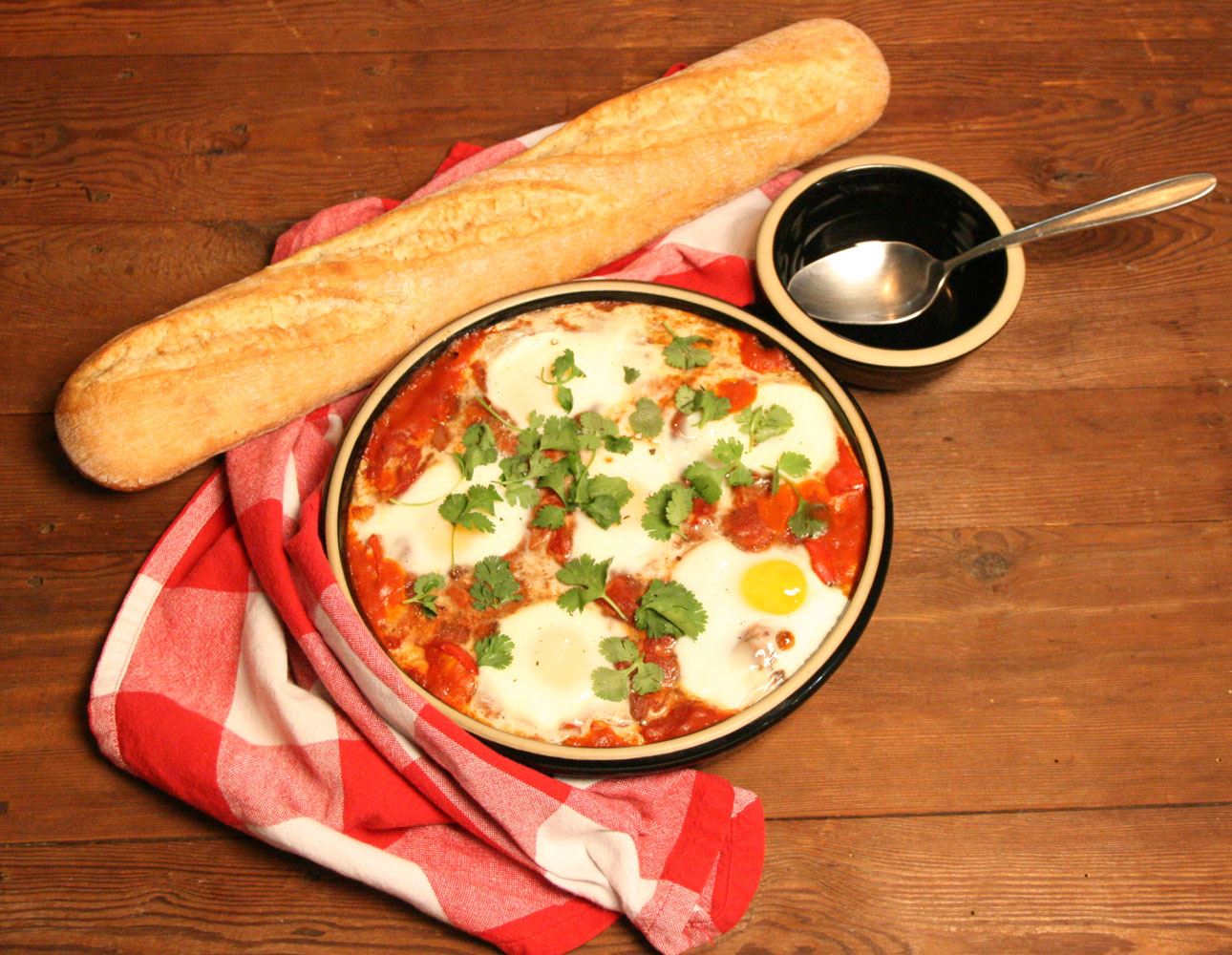 Shakshuka in the Onyx BROOKLINE Nacho Set