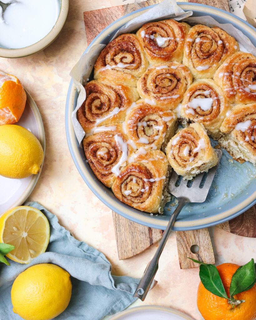Shortbread and Tea Fall 2 Cinnamon Rolls and Oranges